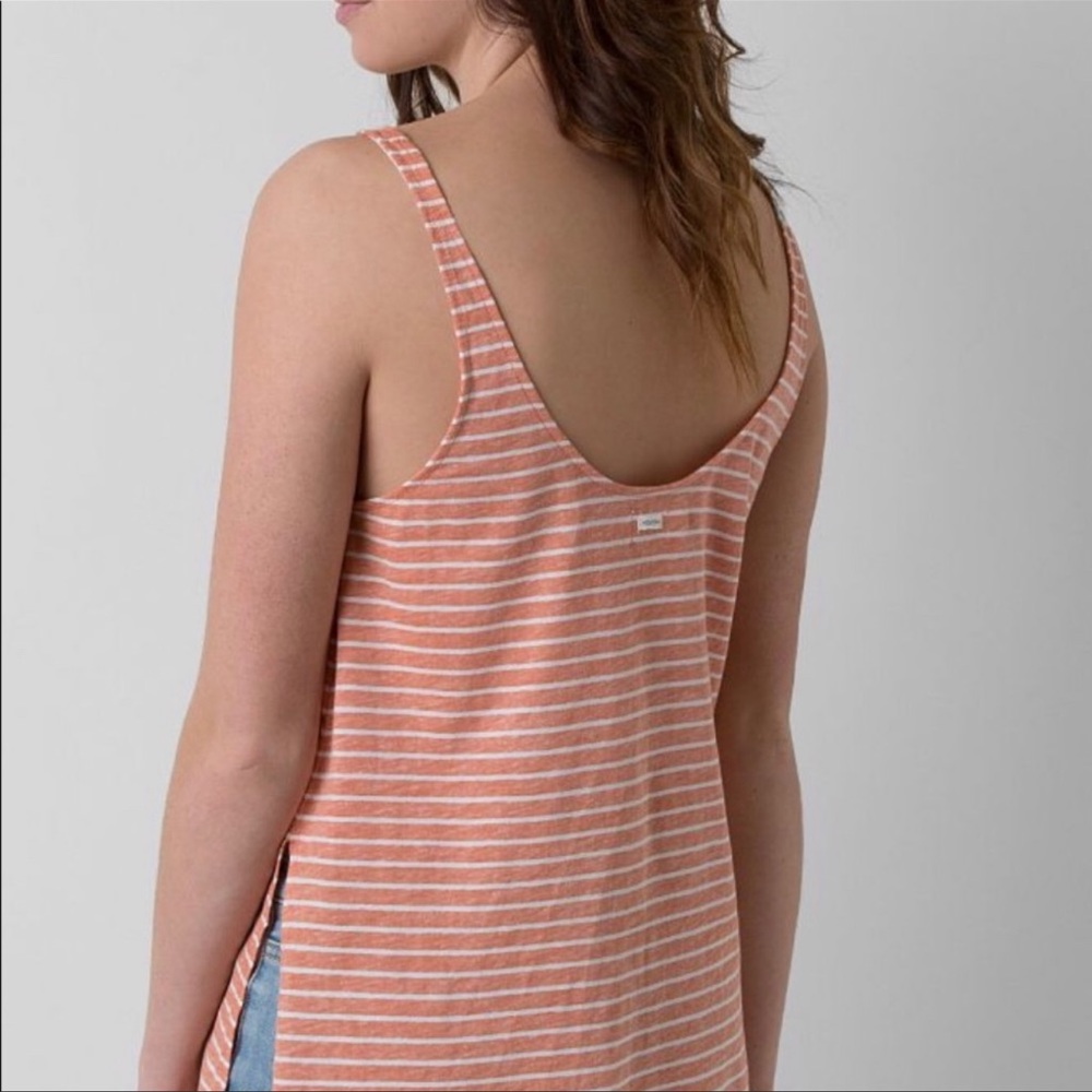 Volcom Tank.    S - Picture 3 of 8